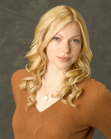 laura prepon images